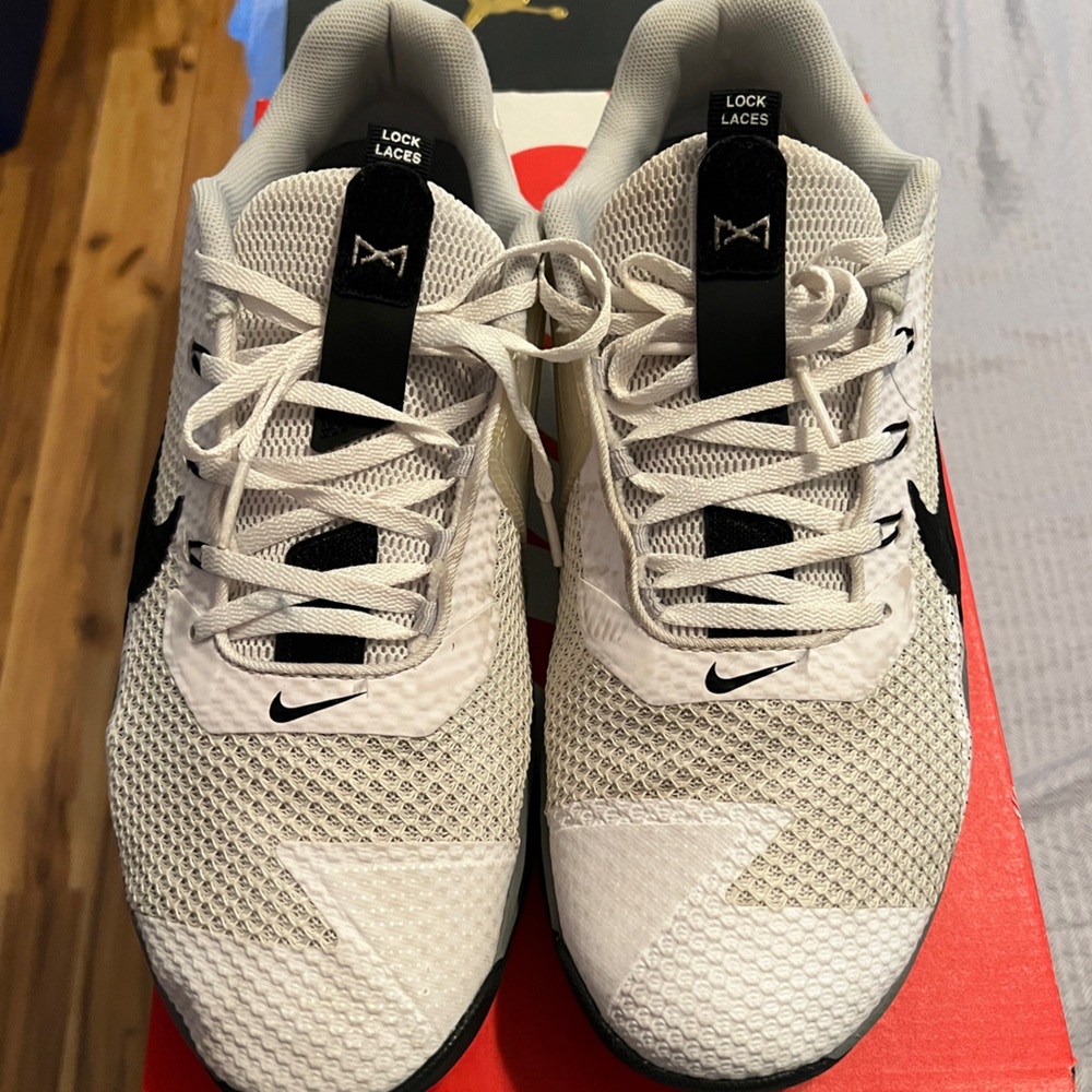 Nike METCON Black and White Trainers
